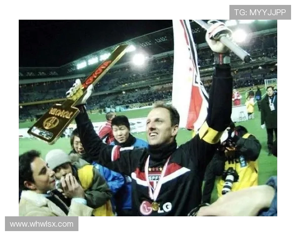 仰光联足球迎战老丰田力争主场胜利展现球队风采