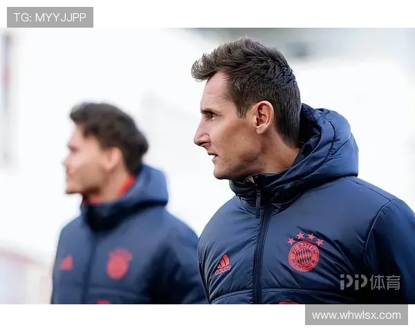 拜仁慕尼黑迎战阿尔阿赫全力争胜展现球队实力与风采 拜仁慕尼黑迎战阿尔阿赫全力争胜展现球队实力与风采