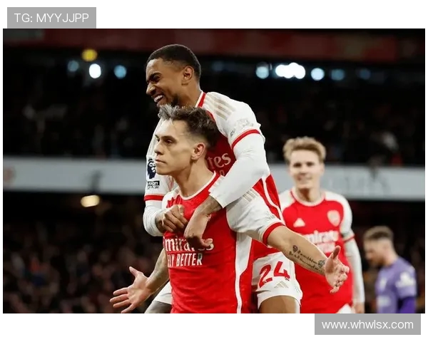 英超焦点战莱斯特城迎战曼彻斯特联争夺积分荣耀