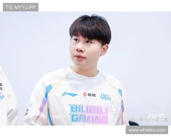 赛后分析：FPX与WE在比赛中的心理素质对决与启示